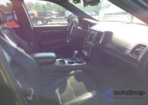 2018 Jeep Grand Cherokee Laredo E 4X4 из США, поврежденный, VIN 1C4RJFAG4JC399532